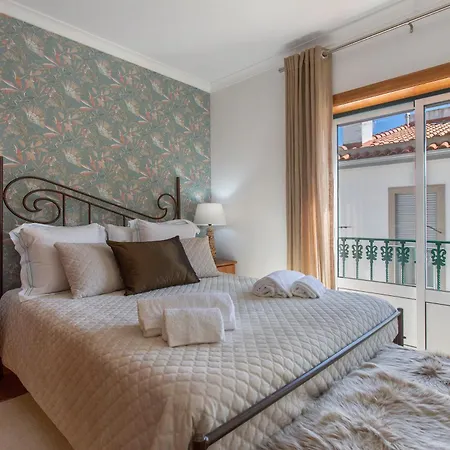 Mar 2 Apartman Nazaré