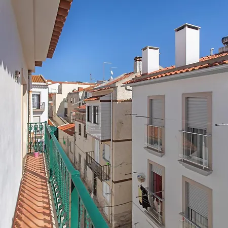 Mar 2 * Nazare